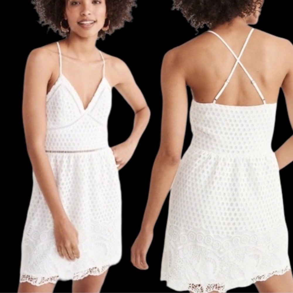 Abercrombie & Fitch White Eyelet Lace Mini Dress V-Neck Cross Back Size M